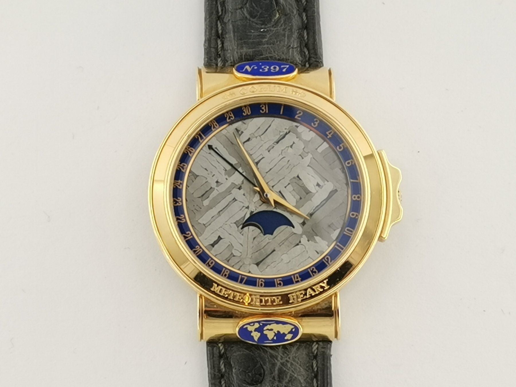 Corum Meteorite 18K Gold Limited