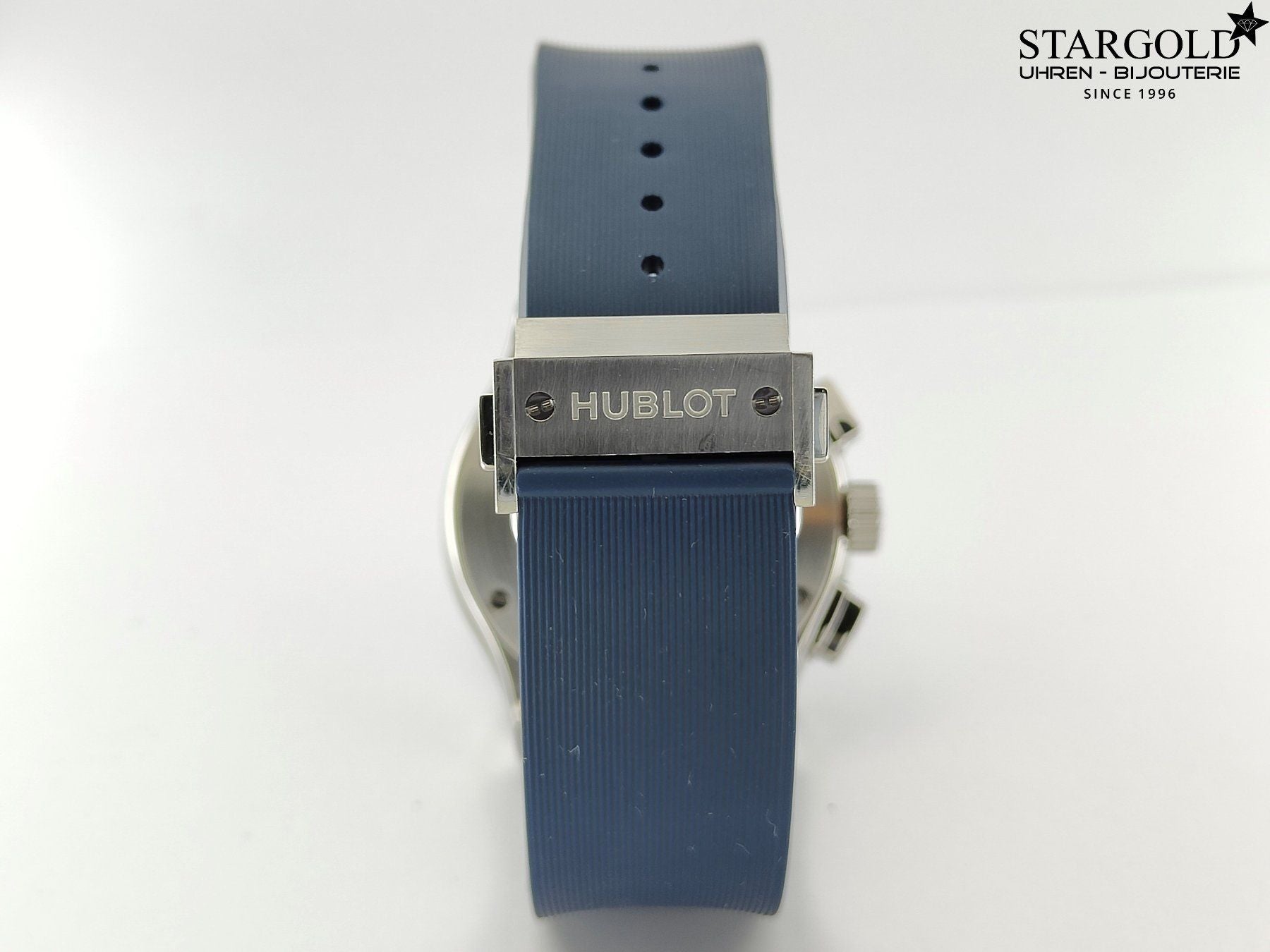 Hublot Classic Fusion Blue Chronograph - 521.NX.7170.RX