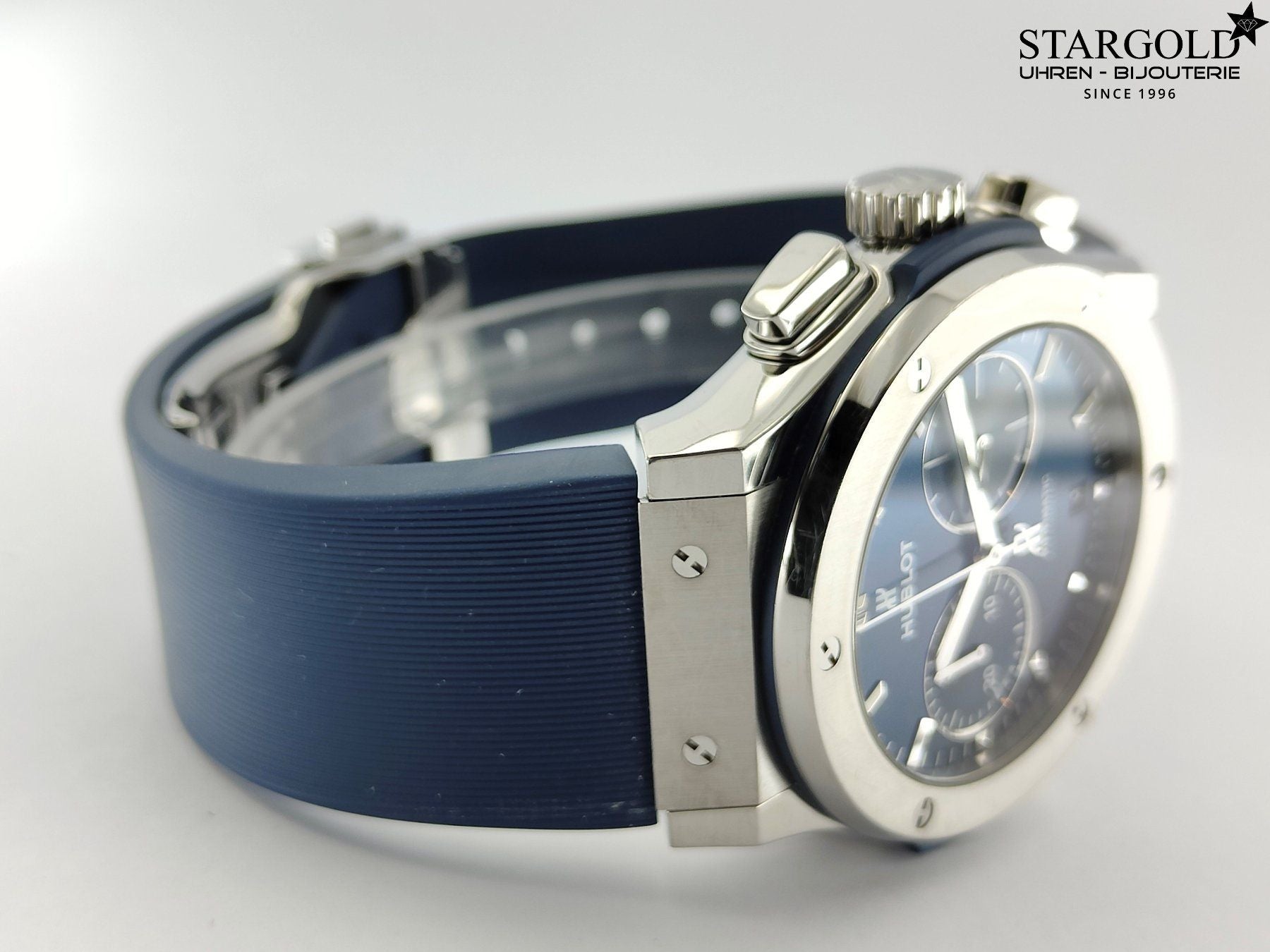 Hublot Classic Fusion Blue Chronograph - 521.NX.7170.RX