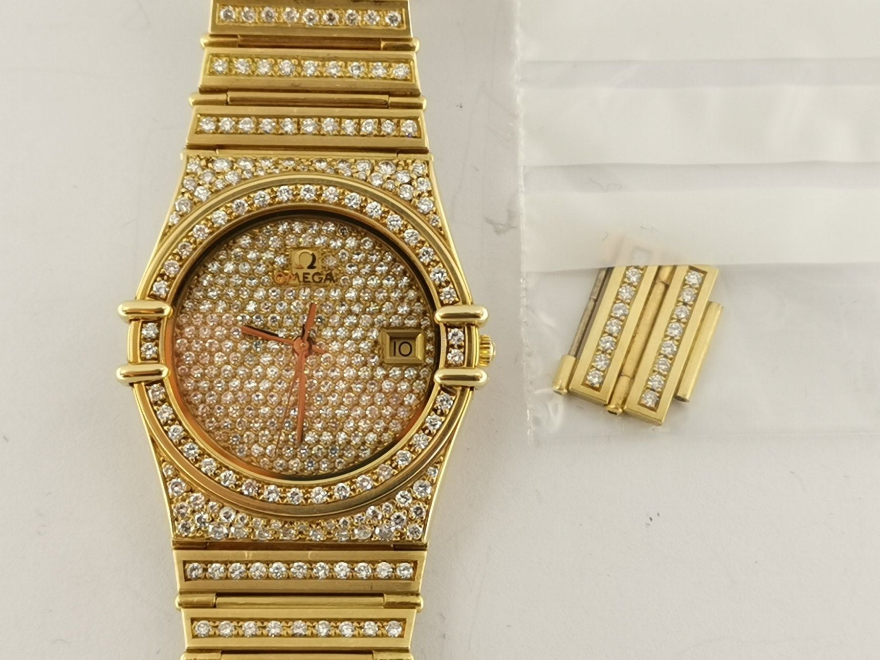 Omega Constellation Or 18 carats - Diamants