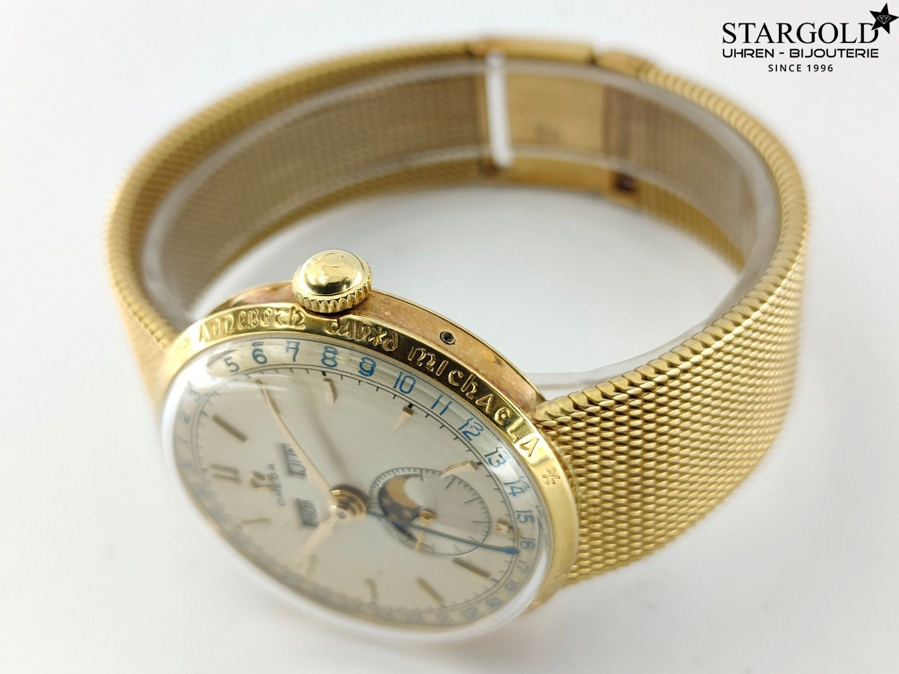 Omega Museum cosmic Moonphase 18K Gold