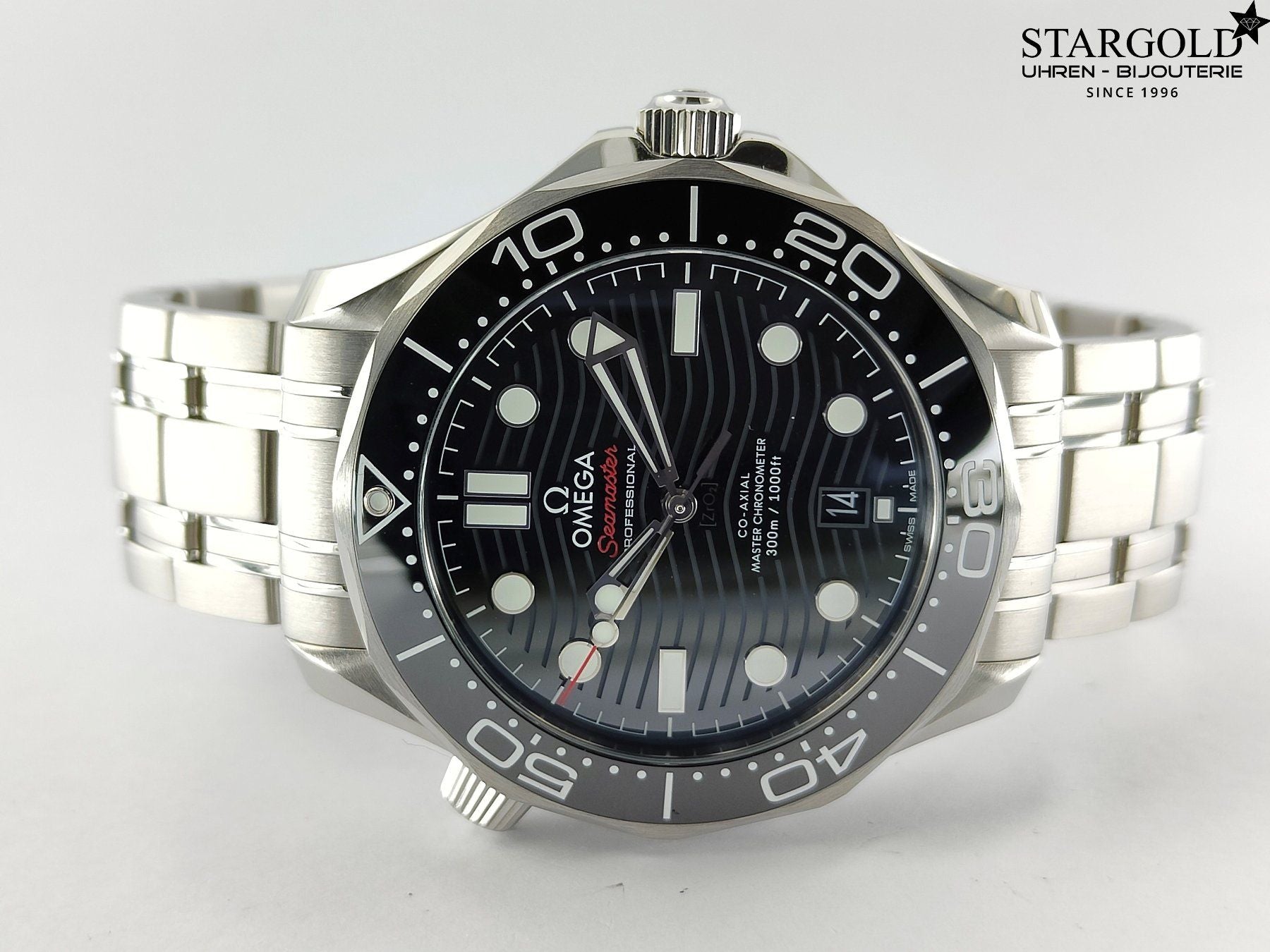 Omega Seamaster Diver 300M - 210.30.42.20.01.001