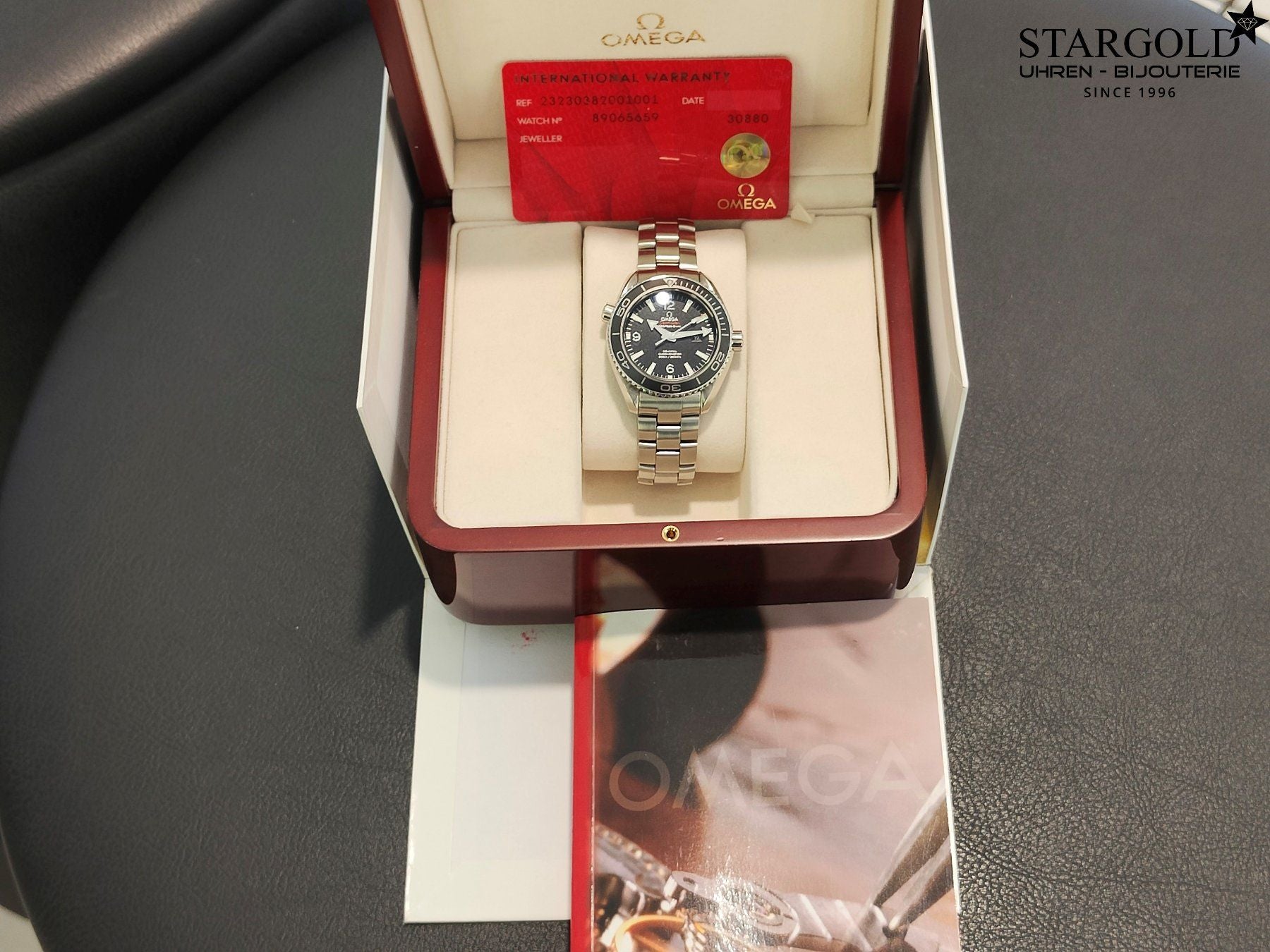 Omega Seamaster Planet Ocean - 232.30.38.20.01.001