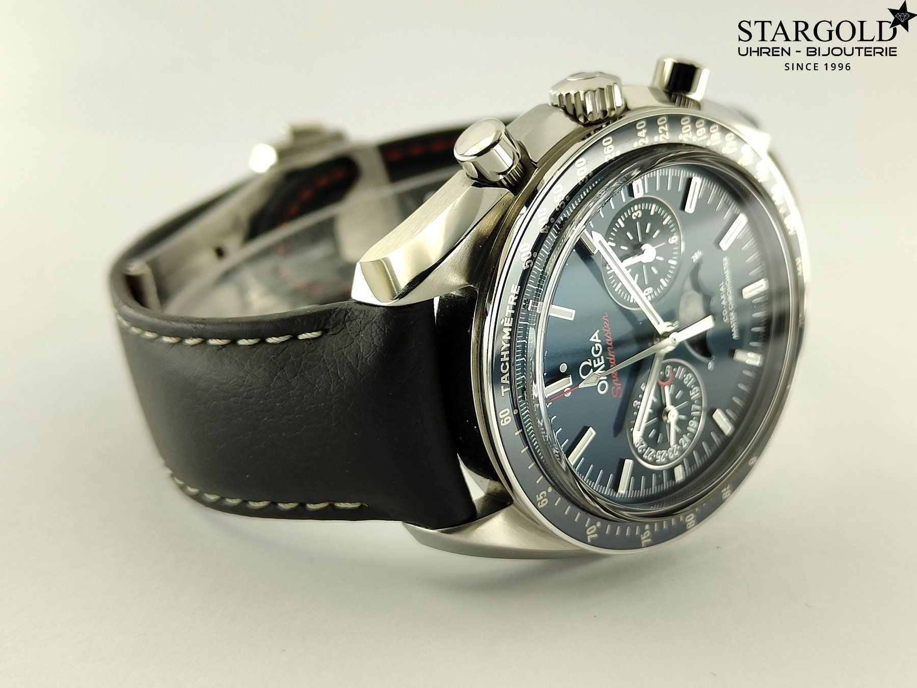 Omega Speedmaster Moonphase - 304.33.44.52.03.001