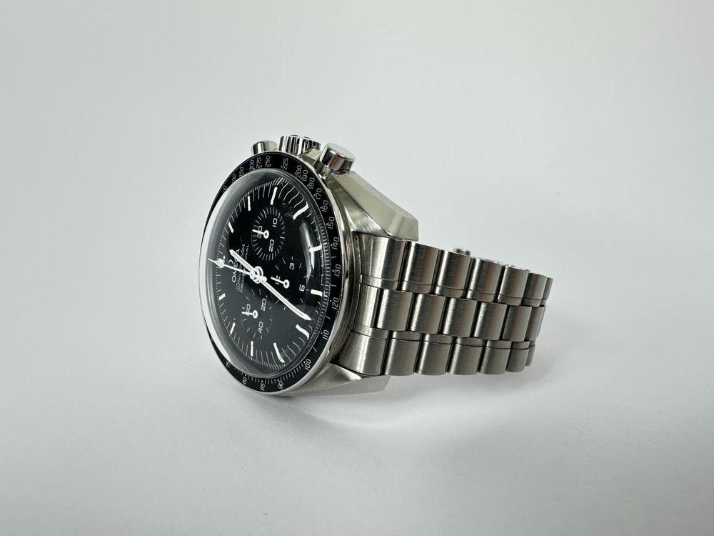 Omega Speedmaster Professional - 310.30.42.50.01.001
