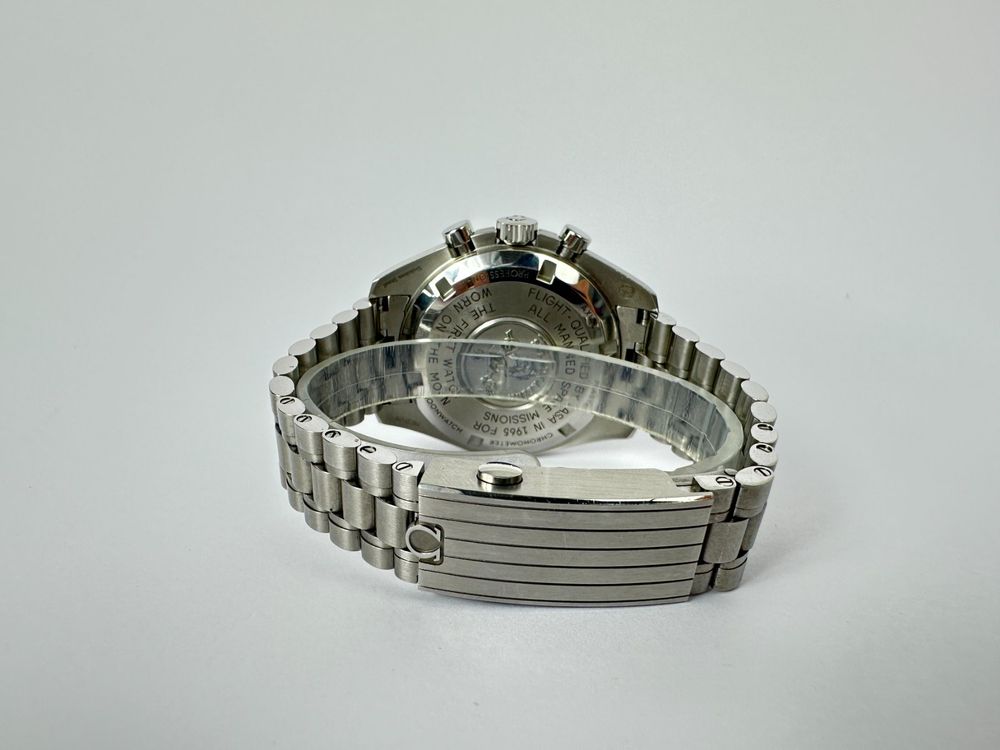Omega Speedmaster Professional - 310.30.42.50.01.001