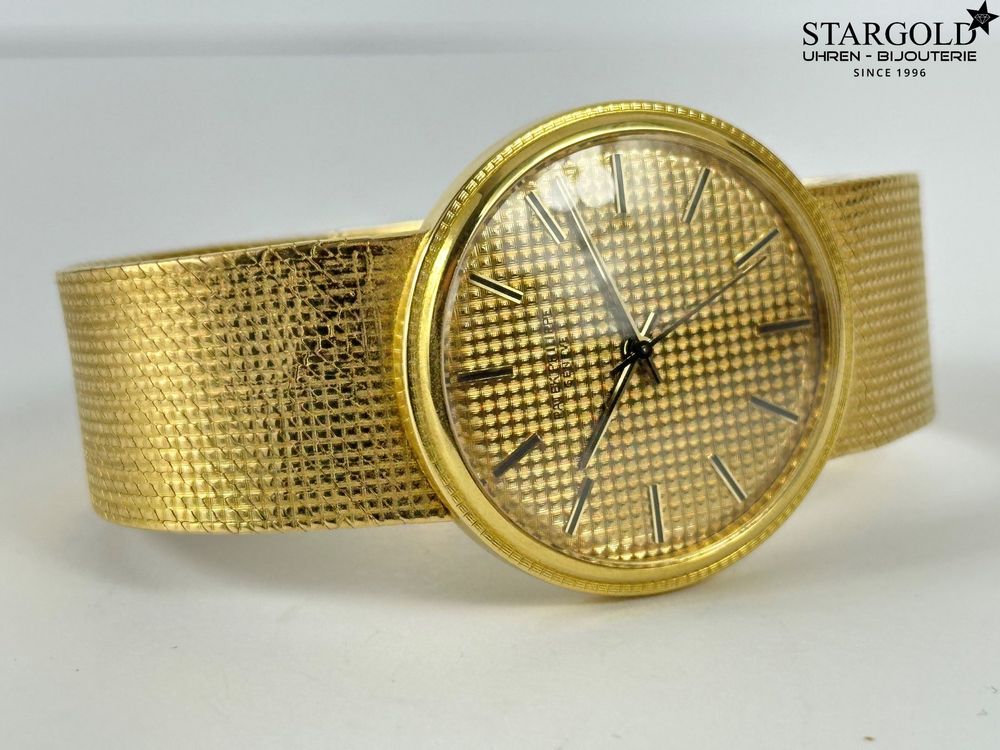 Patek Philippe Calatrava 18K Gold - 3563