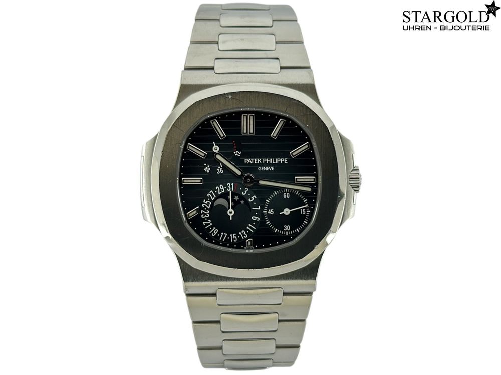 Patek Philippe Nautilus - 5712/1A-001