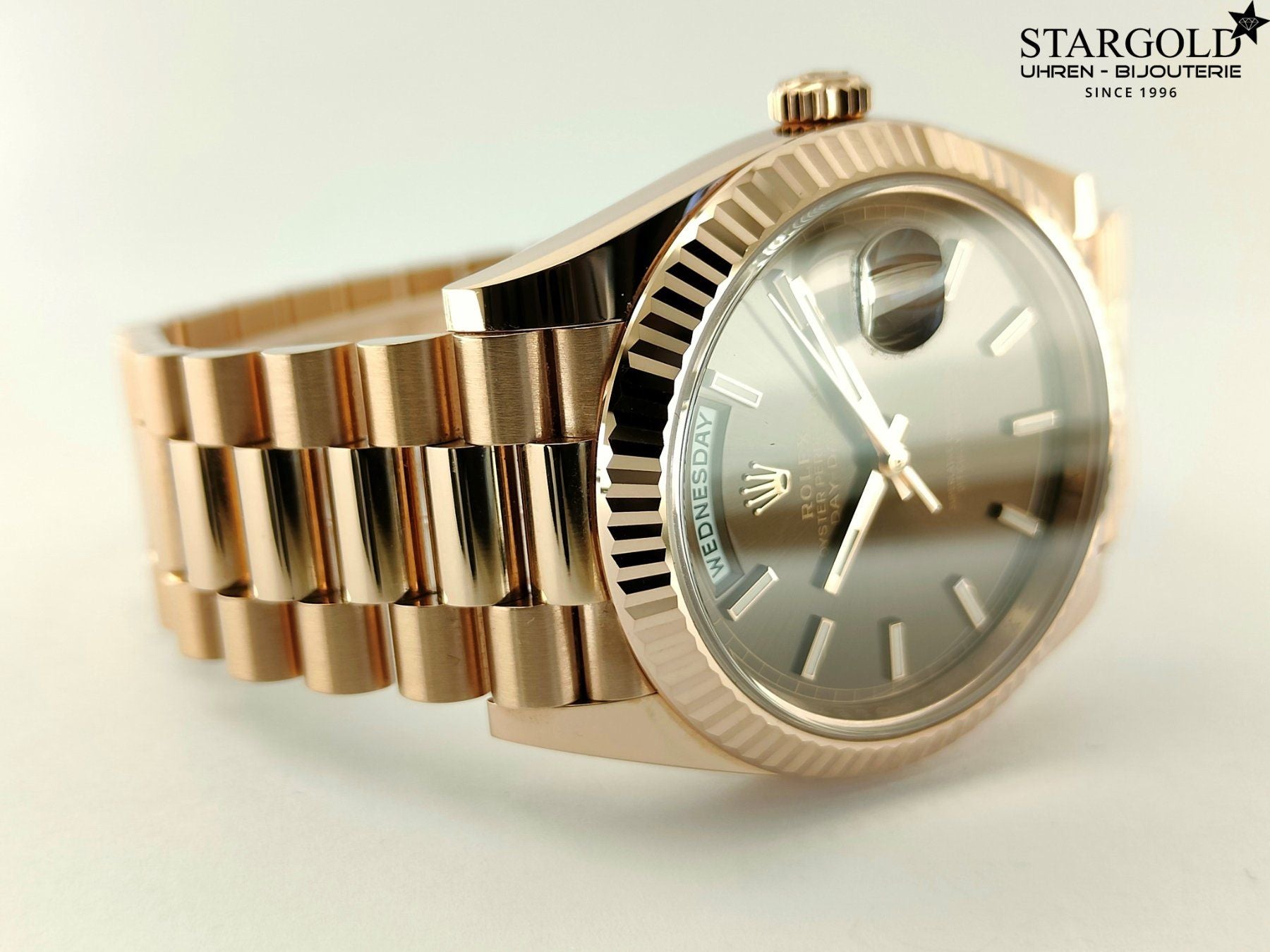 Rolex Day-Date 228235 - 2023 - Fullset