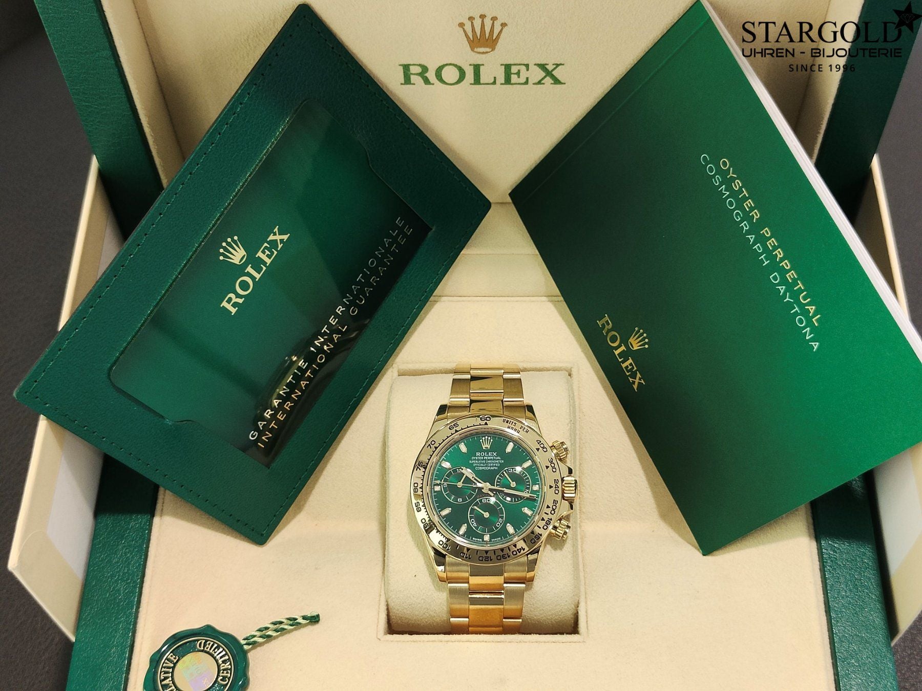 Rolex Daytona or jaune cadran vert - 116508