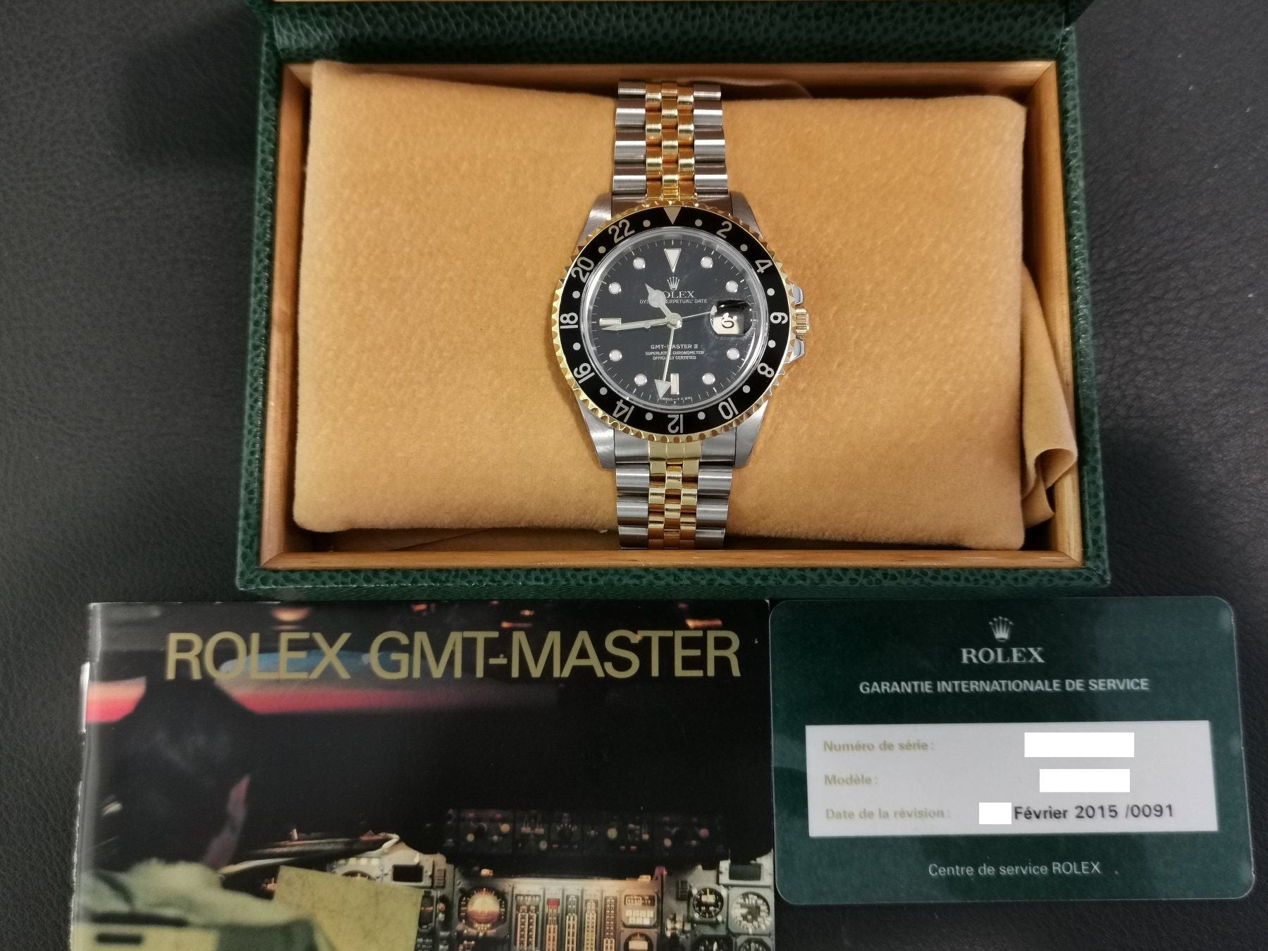 Rolex GMT-Master II - 16713LN
