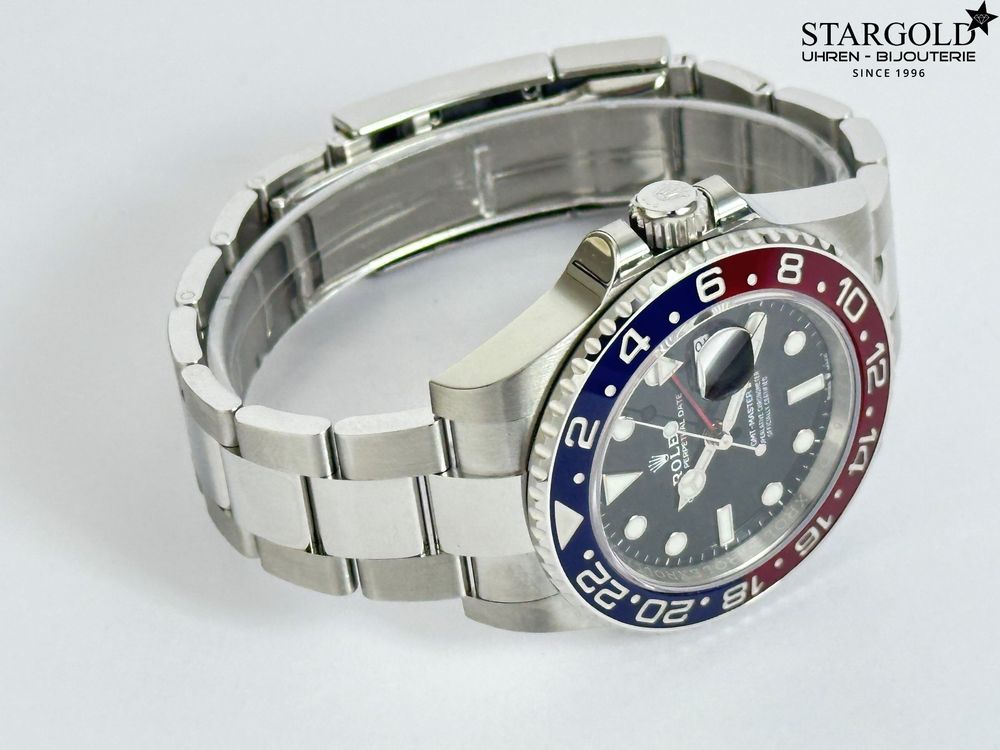 Rolex GMT-Master II "Pepsi" - 126710BLRO