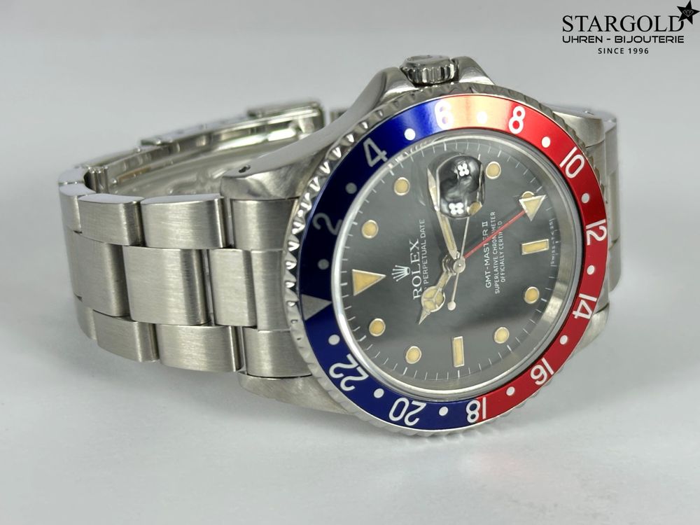 Rolex GMT-Master II "Pepsi" - 16710