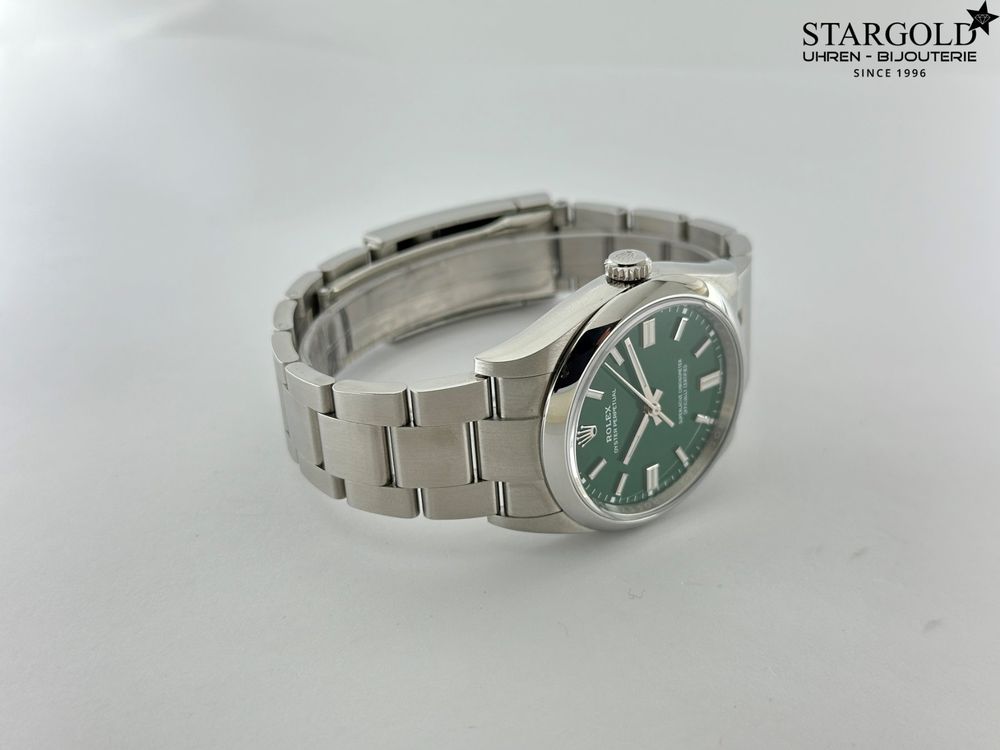 Rolex Oyster Perpetual 36 - 126000