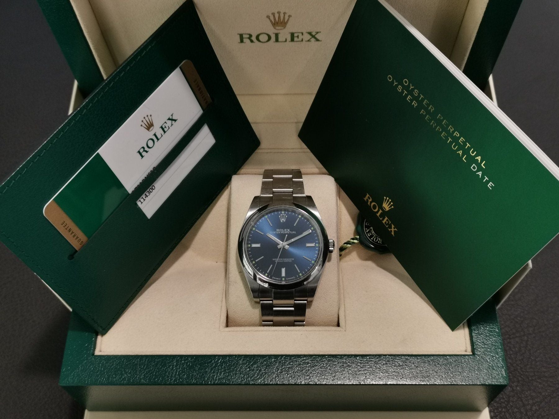 Rolex Oyster Perpetual 39 - 114300