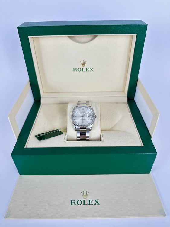 Rolex Oyster Perpetual Date - 115210