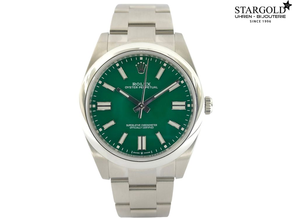 Rolex Oyster Perpetual Grün 41 - 124300
