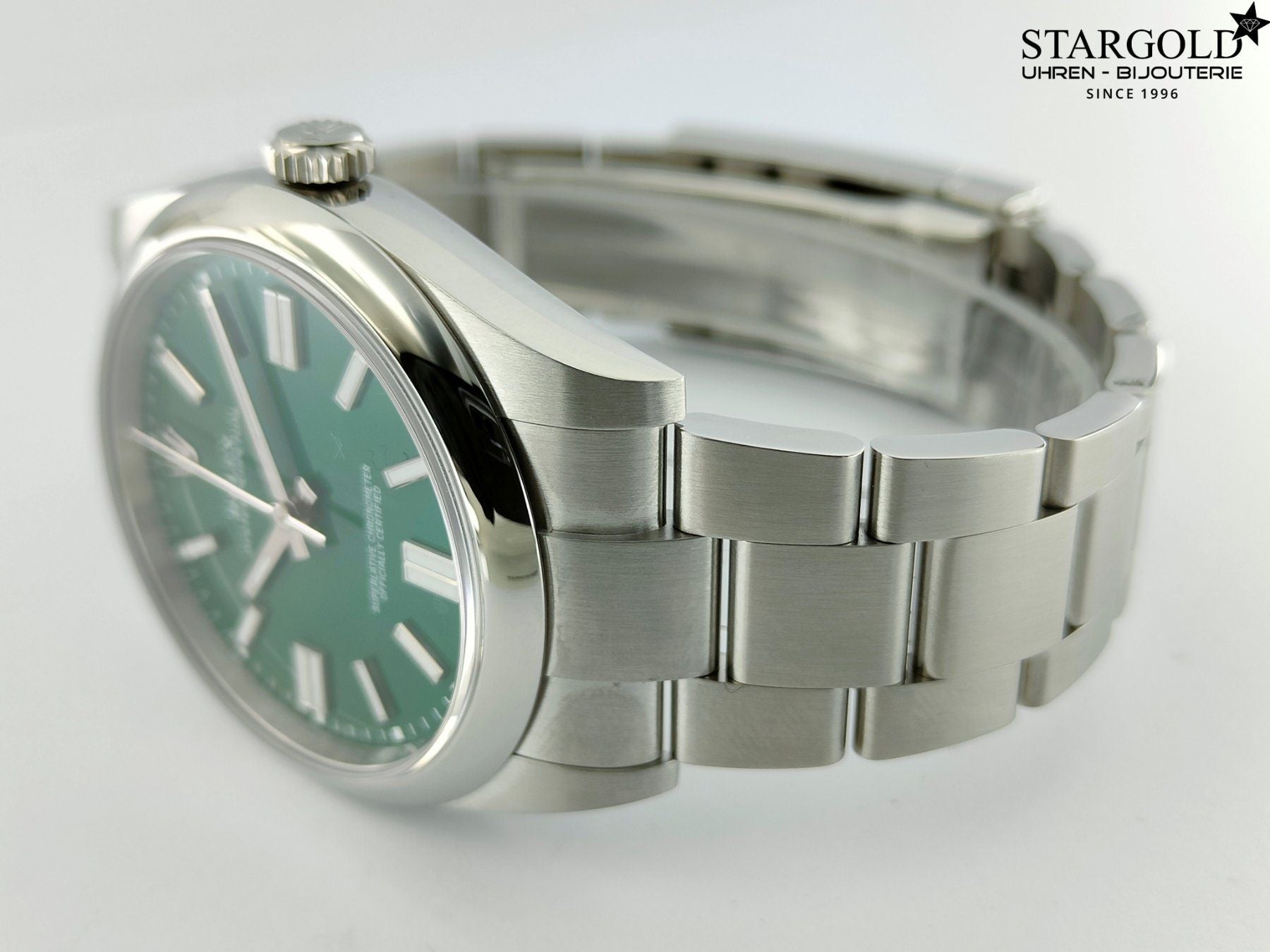 Rolex Oyster Perpetual Green 41 - 124300