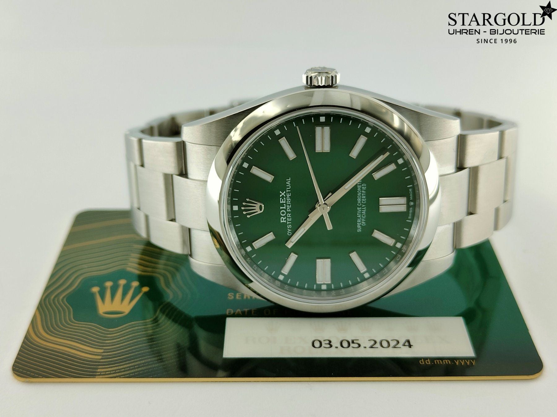 Rolex Oyster Perpetual Grün 41 - 124300