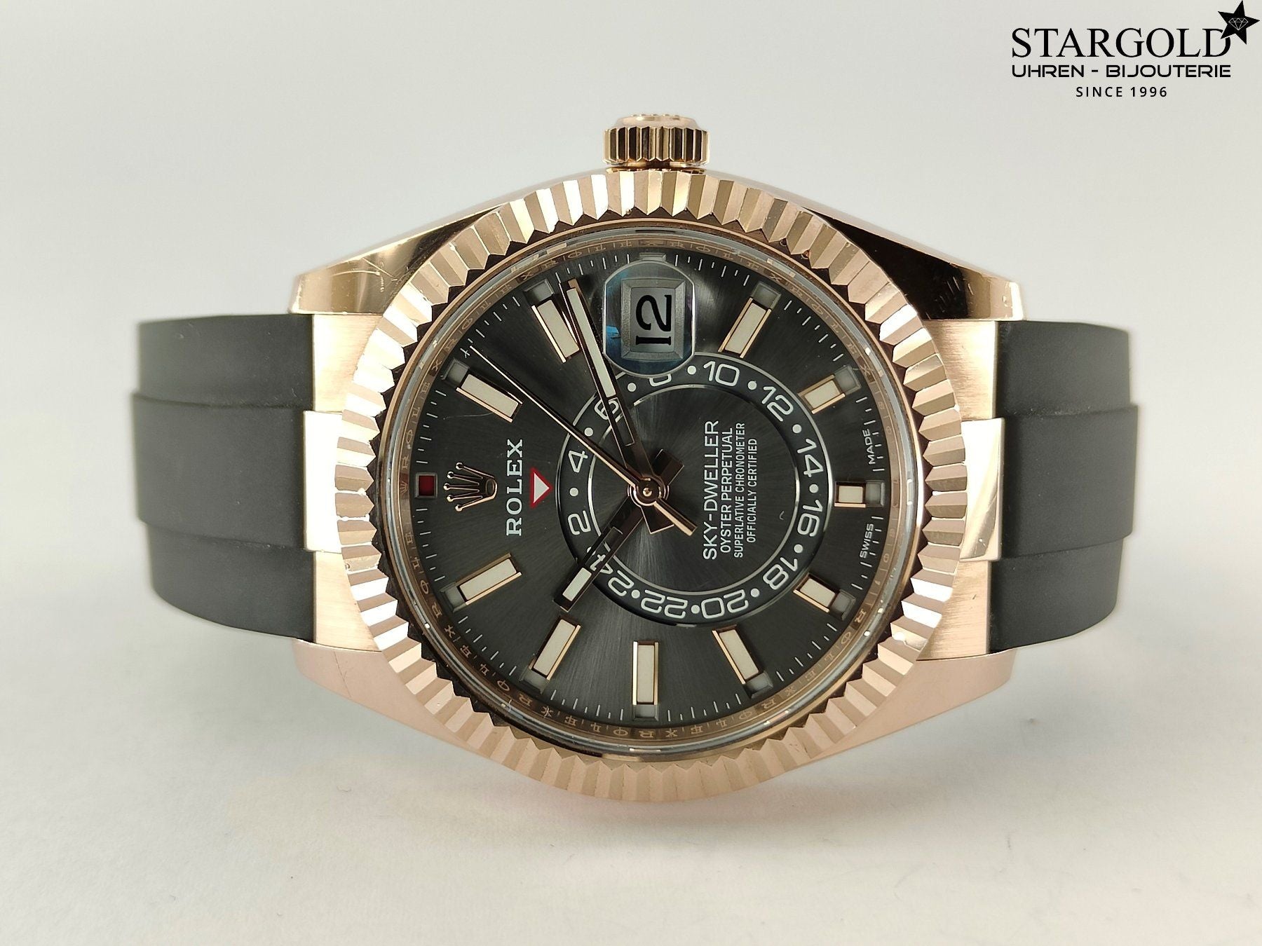 Rolex Sky-Dweller Roségold Rhodium Dial - 326235