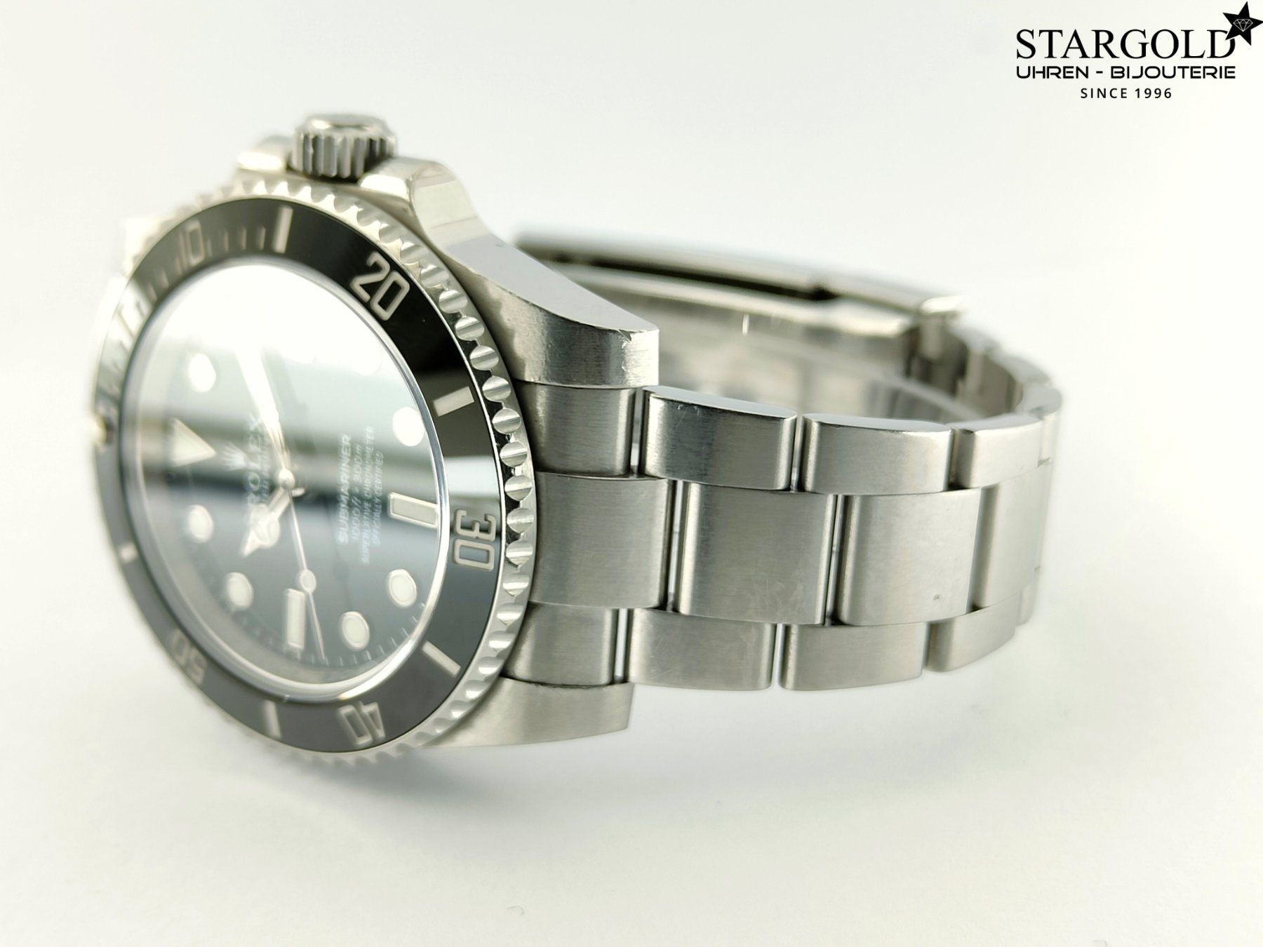 Rolex Submariner (No Date) - 114060