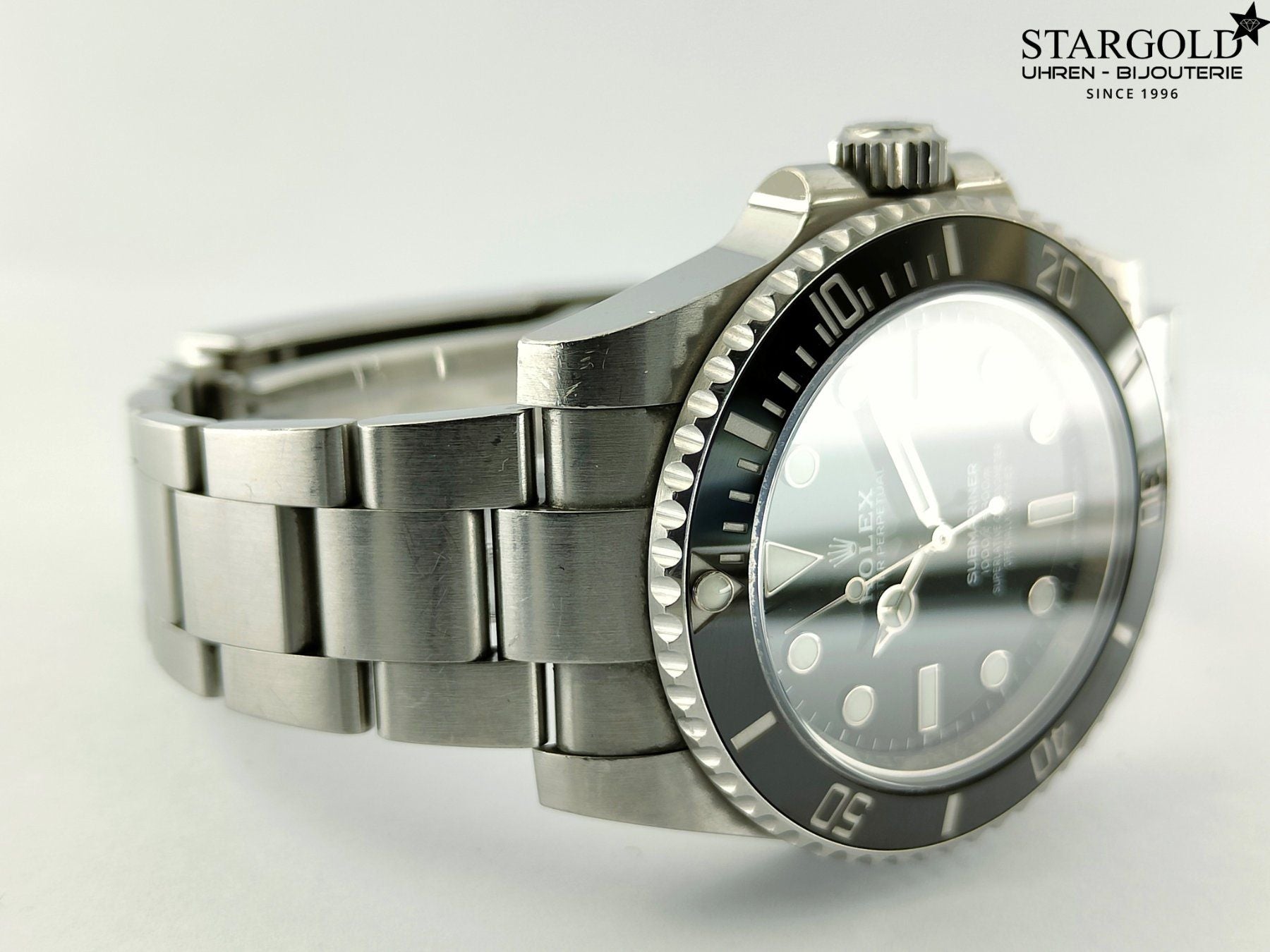 Rolex Submariner (No Date) - 114060