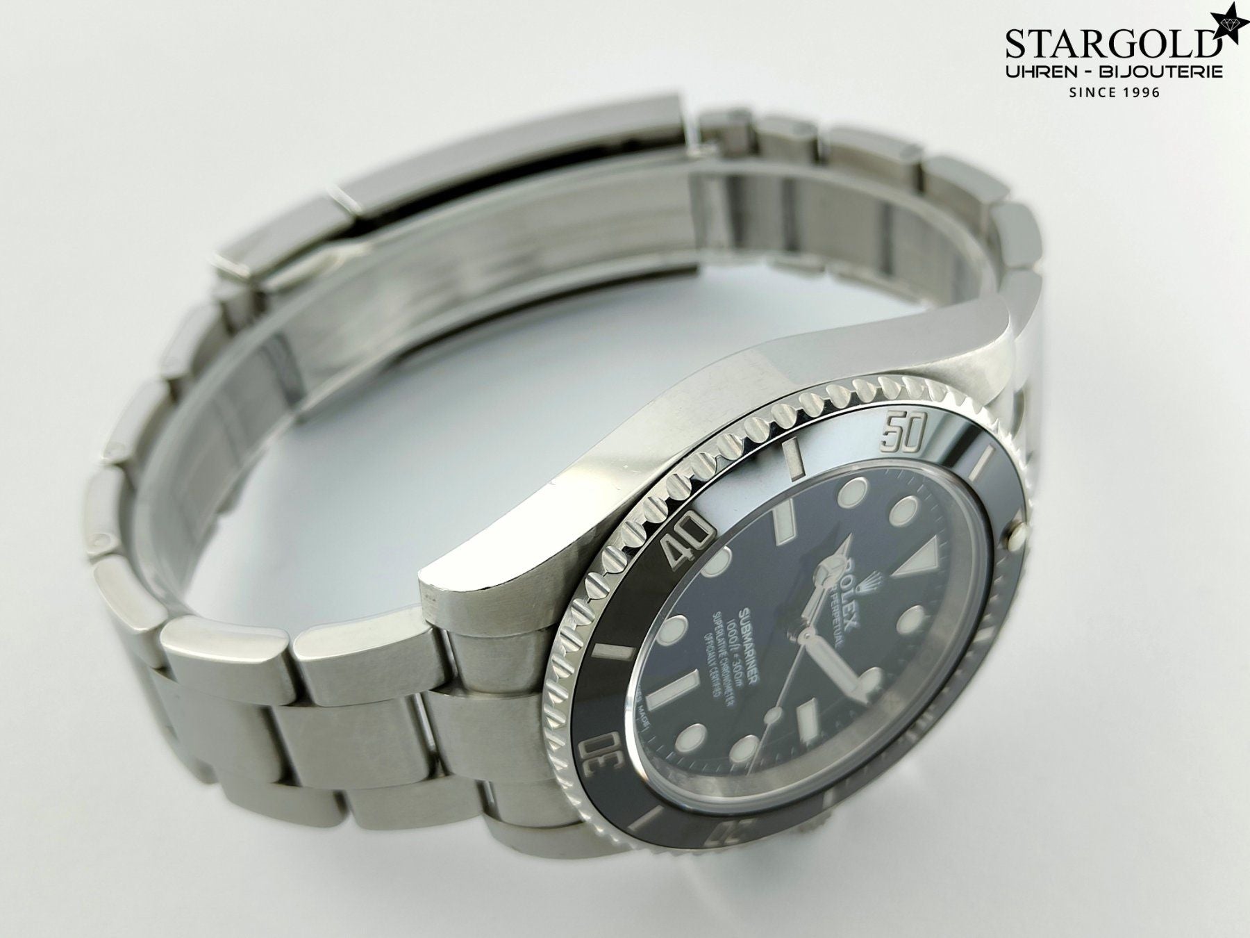 Rolex Submariner (No Date) - 114060