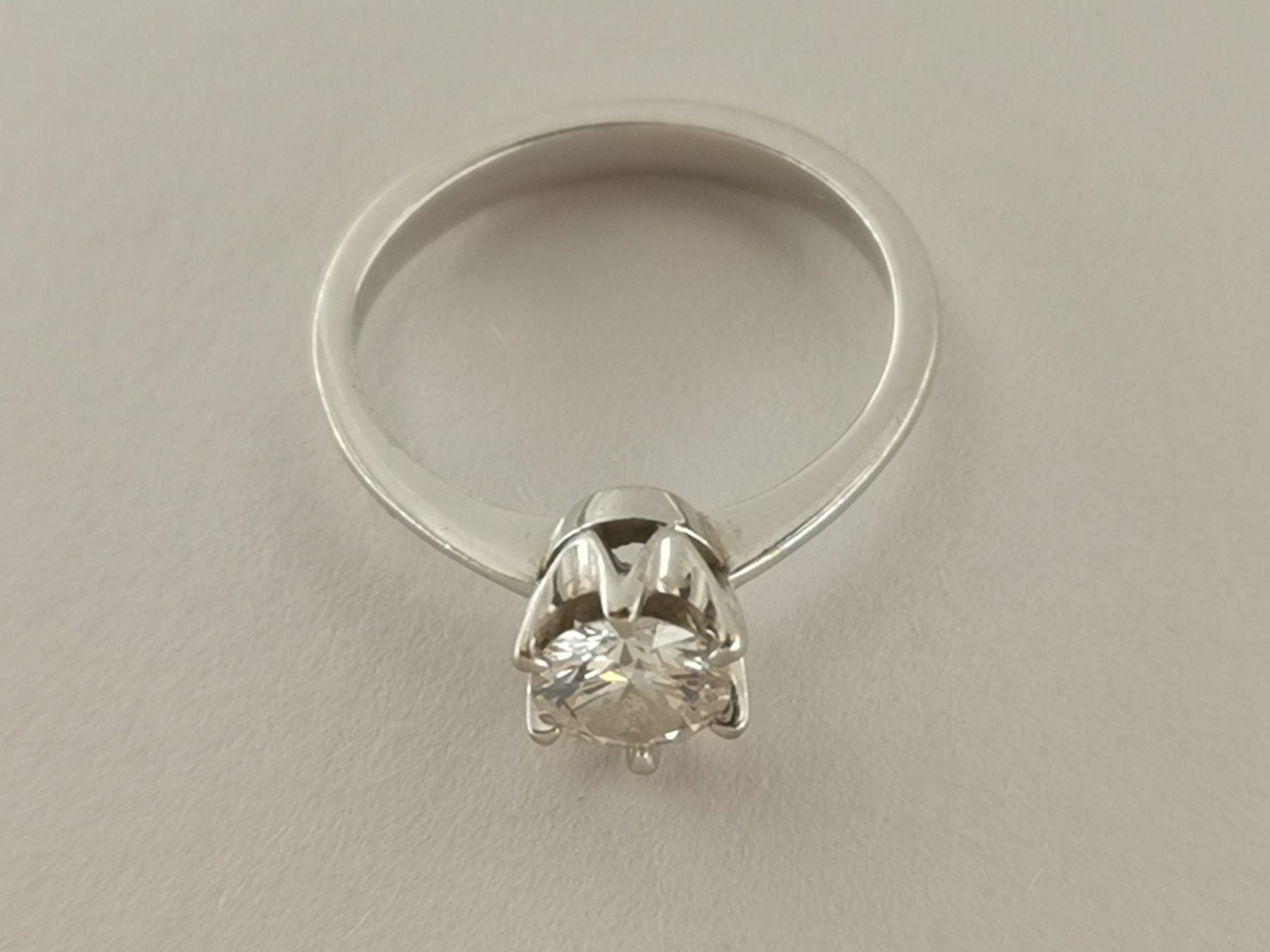 Solitaire-Ring 18K Weissgold 0,58ct. - RING05123
