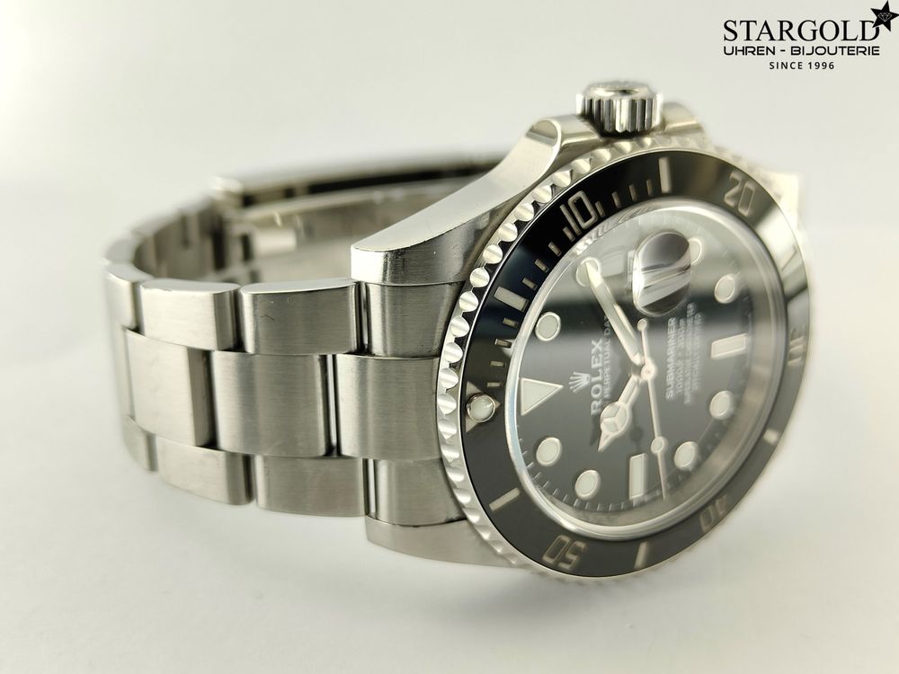 Rolex Submariner Date - 126610LN - with box & papers