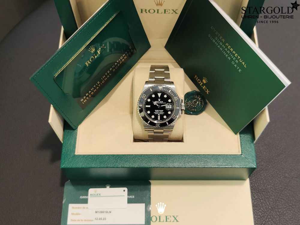 Rolex Submariner Date - 126610LN - with box & papers