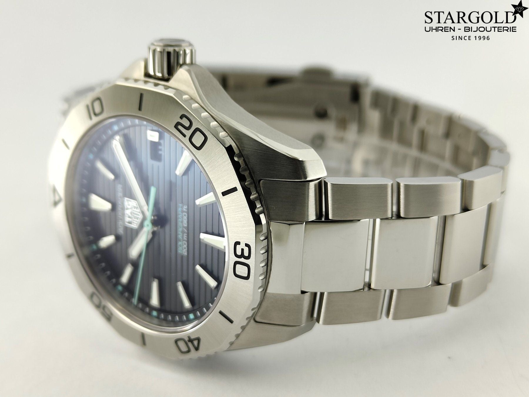 TAG Heuer Aquaracer PROFESSIONAL 200 SOLARGRAPH - WBP1114