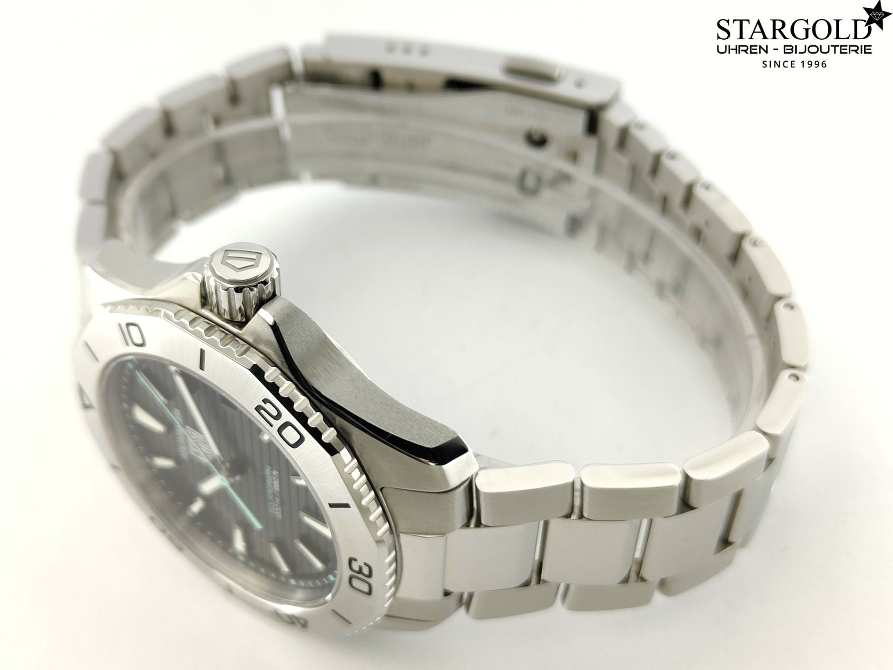 TAG Heuer Aquaracer PROFESSIONAL 200 SOLARGRAPH - WBP1114
