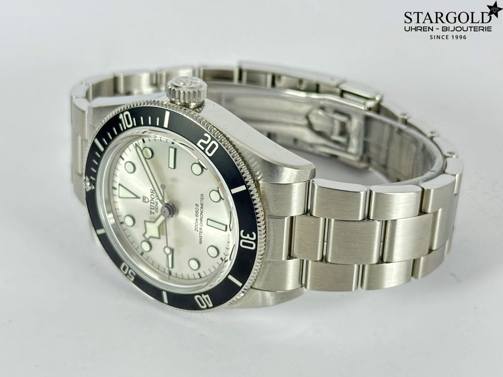 Tudor Black Bay 68 - M7943A1A0NU