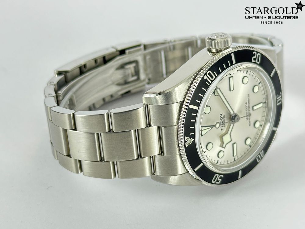 Tudor Black Bay 68 - M7943A1A0NU